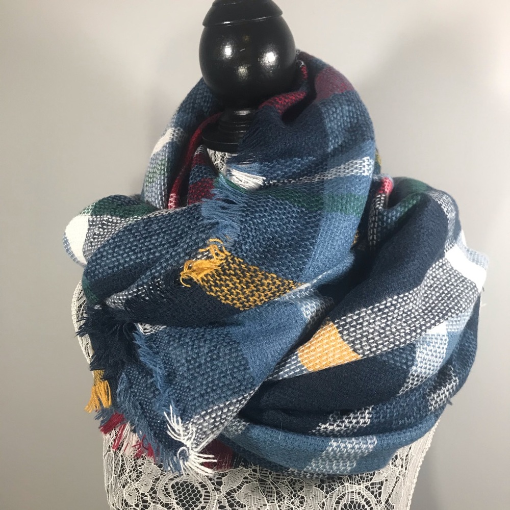 Plaid blanket scarf - New with tags